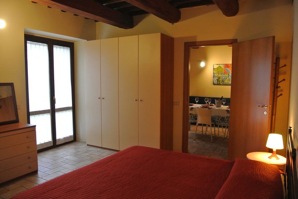 Agriturismo Valdappio Urbino Habitación foto